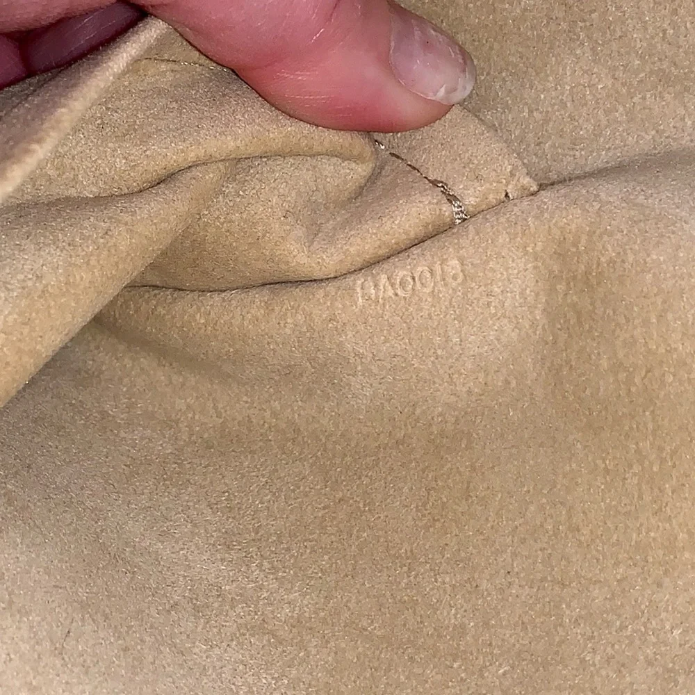 Authentic Louis Vuitton LV Monogram Manhattan GM Shoulder Tote Bag - Picture 14 of 16